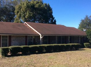 560 Rockingham Rd, Orange Park, FL 32073