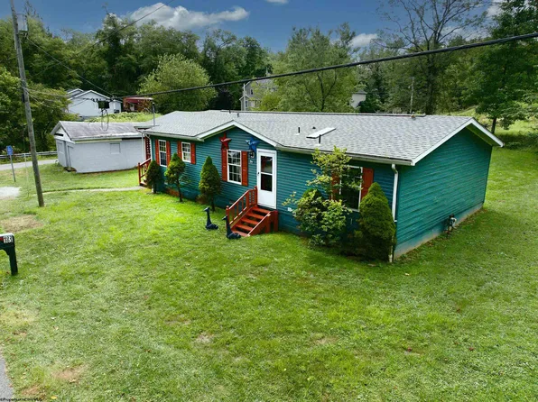402 Lehman Ave, Fairmont, WV 26554