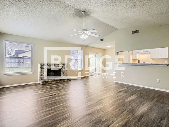 3rd image of 2110 High Summit Dr