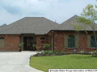 8073 Superior Dr, Denham Springs, LA 70726