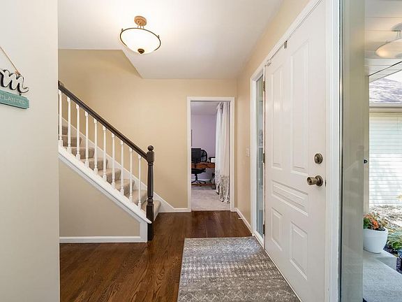 5th image of 15798 Crane St NW