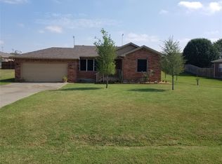 702 Doris Ln, Gunter, TX 75058