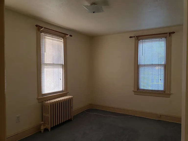 23 Vincent Ave — Photo 8