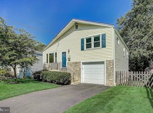 136 Tennis Ave, Glenside, PA 19038