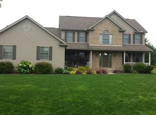 319 Adelaide Ave SW, Hartville, OH 44632