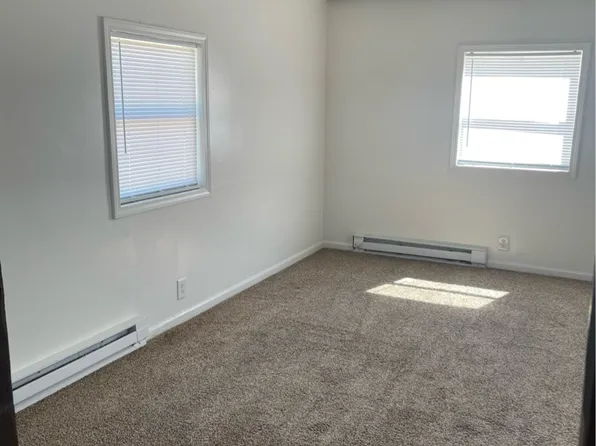 3146 Independence Dr S, Elwood, IN 46036