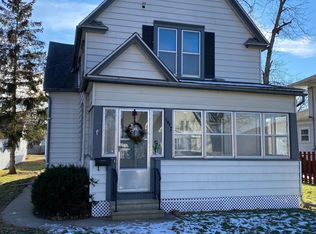 1817 W 5th St, Red Wing, MN 55066