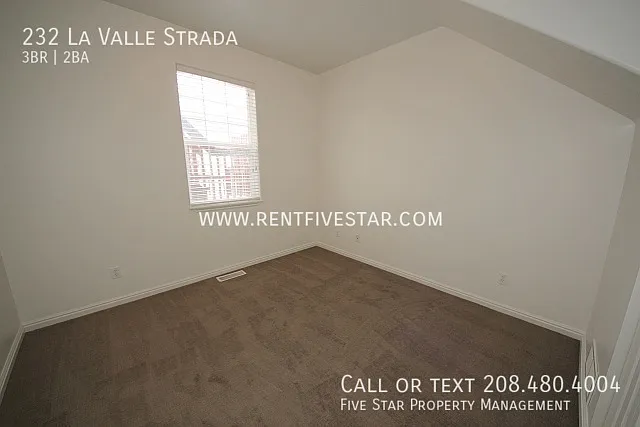 232 La Valle Strada — Photo 11