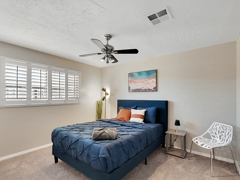 6532 E Cypress St — Photo 11