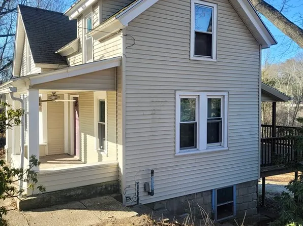 116 Edgemere Rd, Springfield, MA 01119