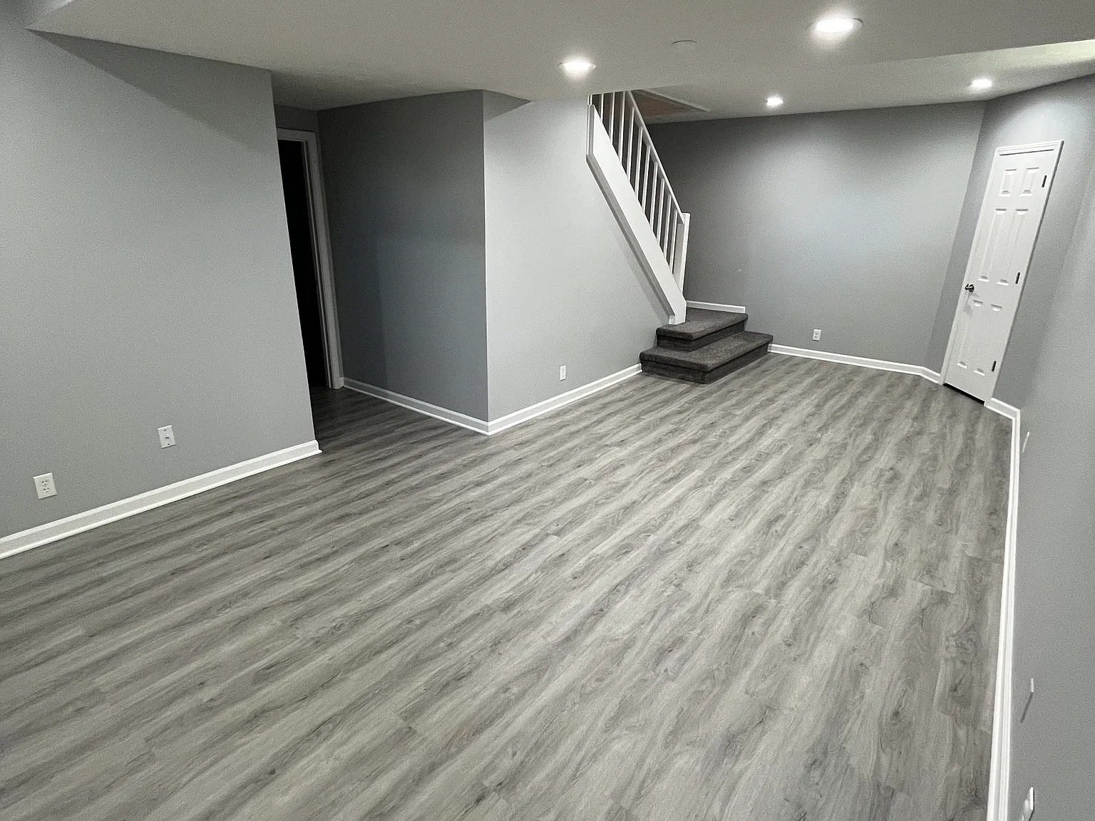 17327 Pine Cir — Photo 1