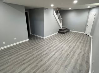 17327 Pine Cir, Omaha, NE 68130