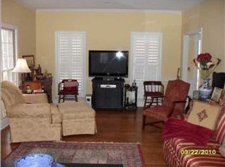 1570 Cooper Rd, Pearl, MS 39208