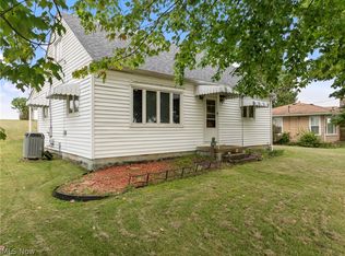 560 Hill St, Rayland, OH 43943