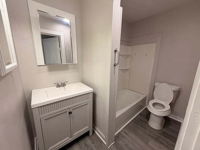 3245 Elm St — Photo 10
