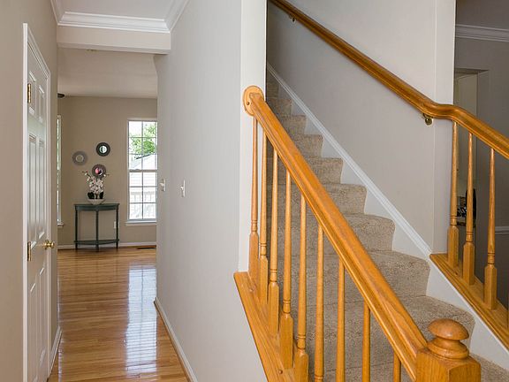 4th image of 19027 Noble Oak Dr