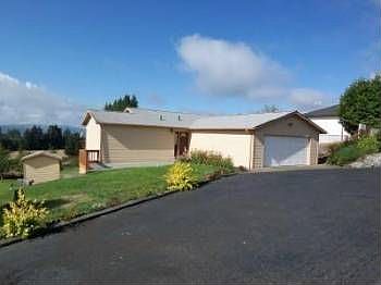 1st image of 5 Orchard Dr