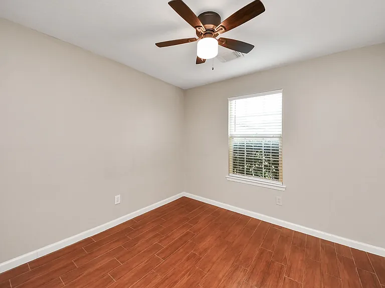 20641 Patriot Park Ln — Photo 25