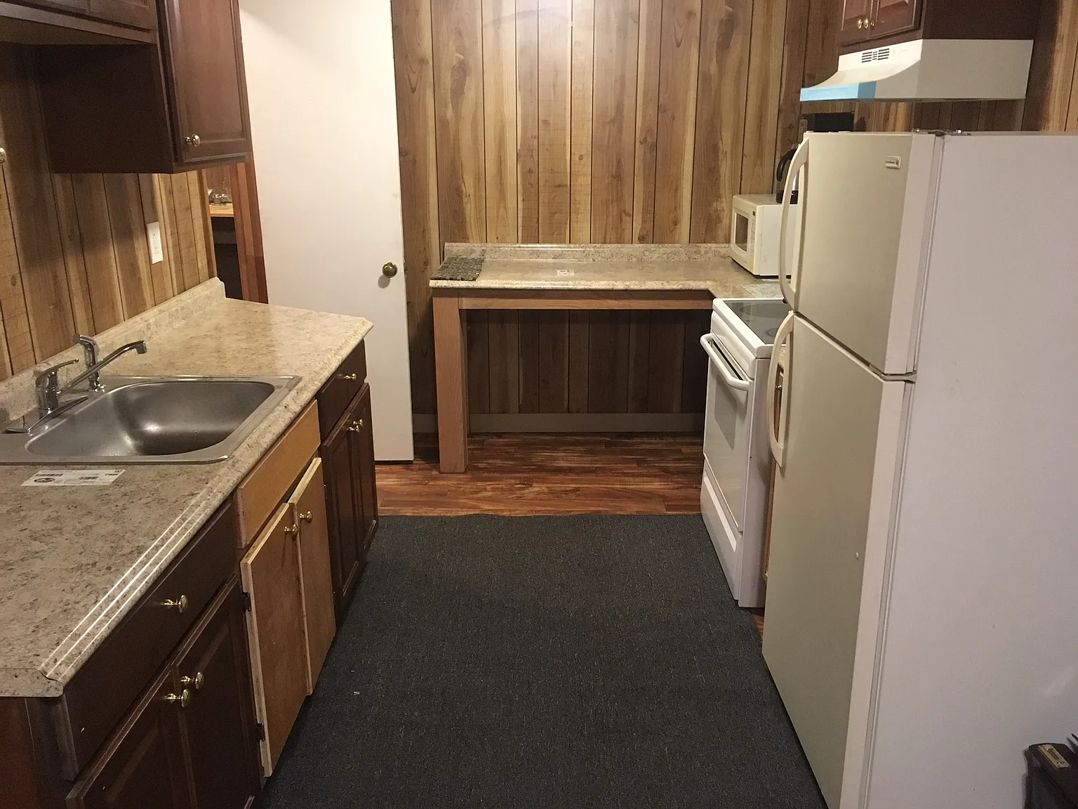 1 bed, 1000 sqft, $795 — Photo 4