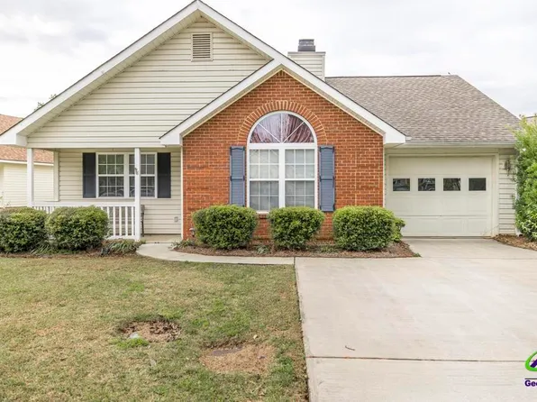 209 Deer Track Ct, Warner Robins, GA 31088