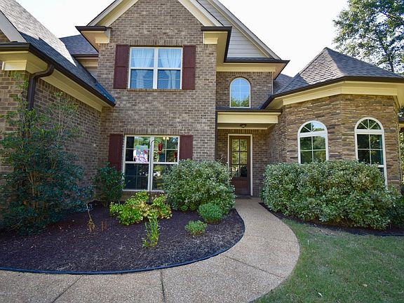 5th image of 3559 Thornridge Dr E
