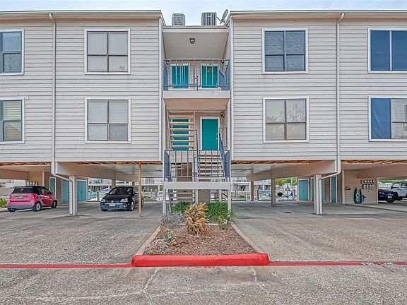 2nd image of 3663 Nasa Pkwy APT 405
