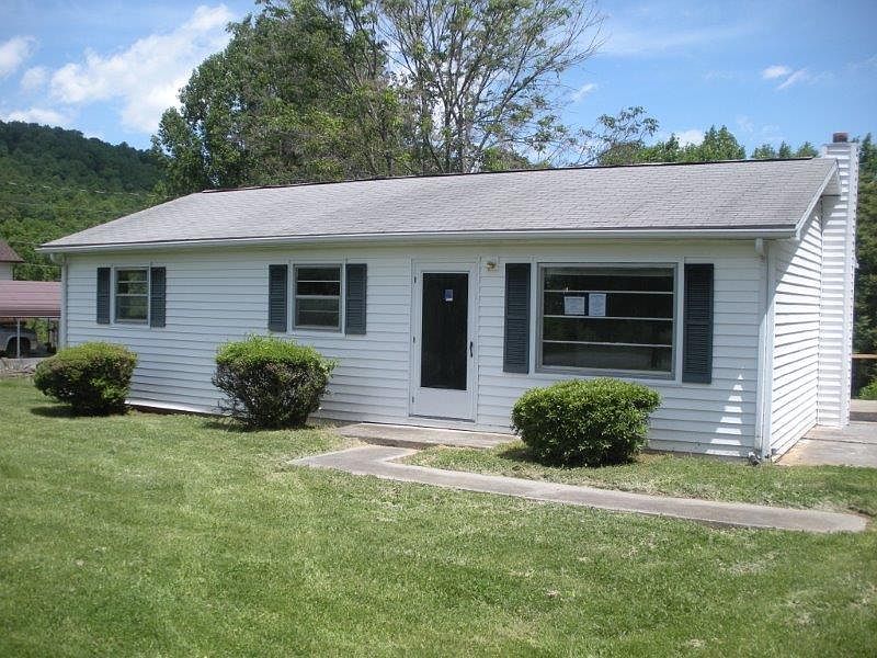 1st image of 1206 Diamond Ave