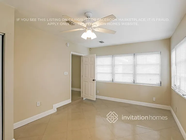 1251 SW 9th Ave — Photo 9