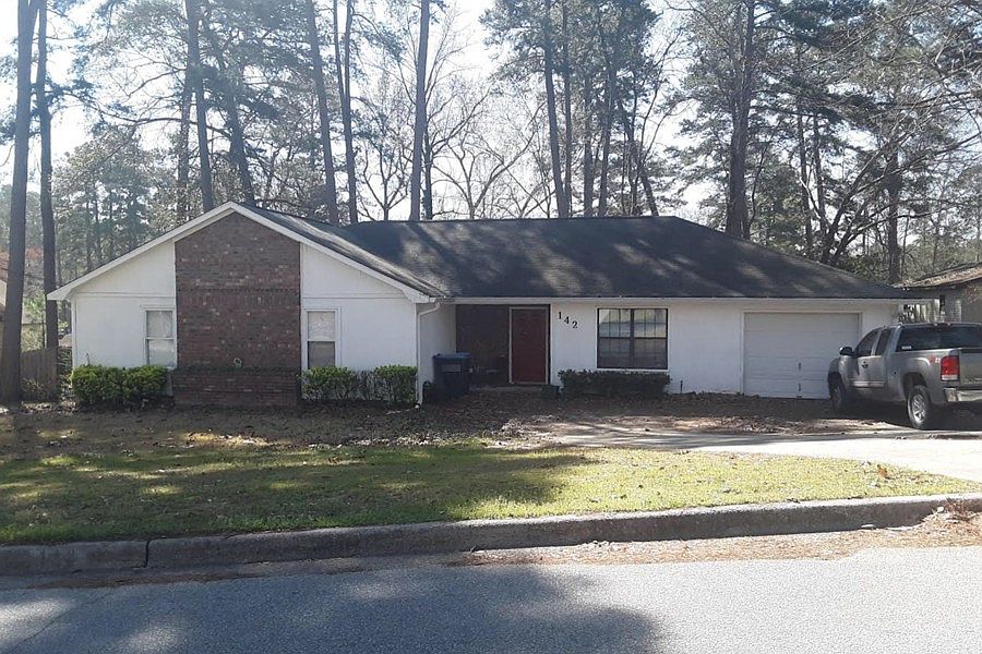 1st image of 142 Glenora Dr