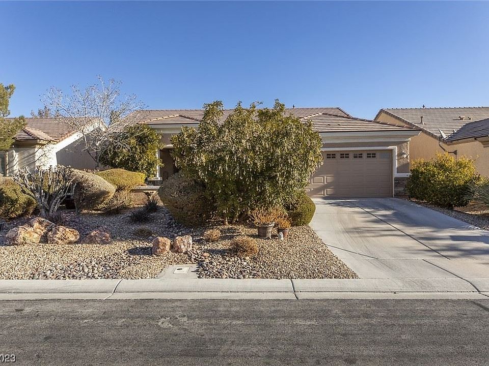 1st image of 2516 Lark Sparrow St