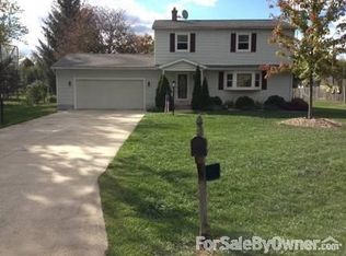 3254 W Circle Dr, Adrian, MI 49221