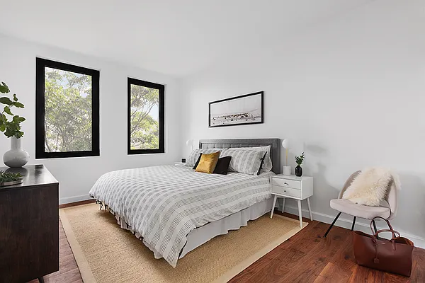 Sold by Compass | media 20