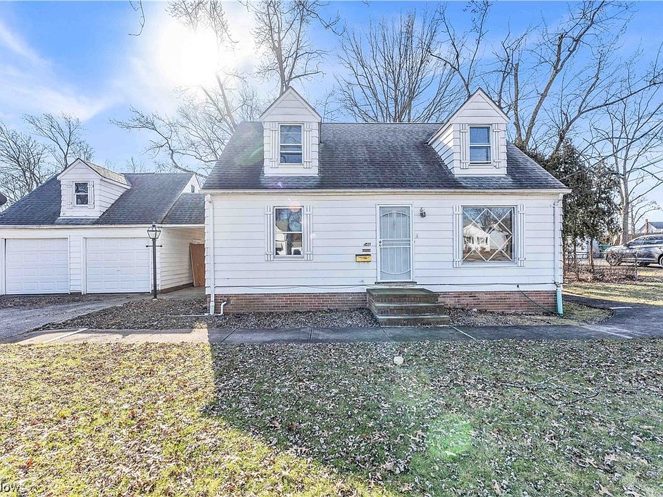 15400 Rockside Rd, Maple Heights, OH 44137 Zillow