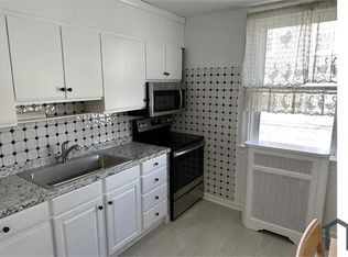 583 E Cheltenham Ave, Philadelphia, PA 19120