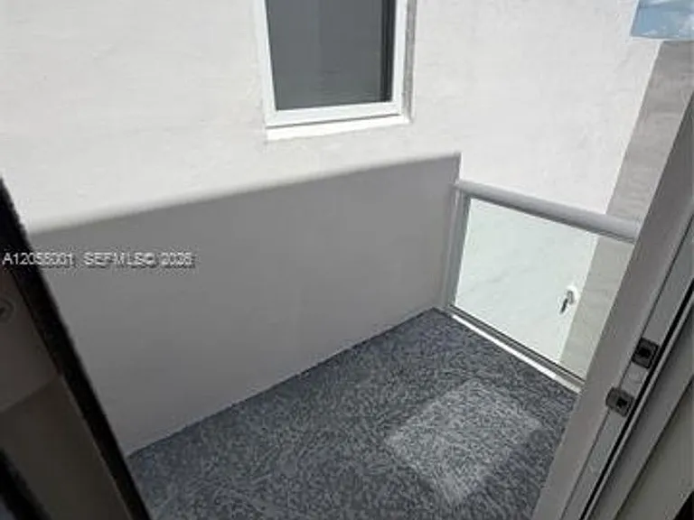 6440 NW 103rd Psge #Townhouse 6440 — Photo 58