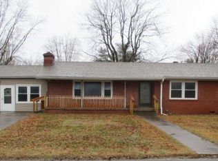 49 Hospital Dr, Metropolis, IL 62960