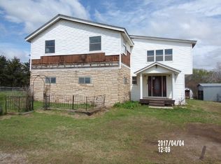 3601 W Cowboy Hill Rd, Ponca City, OK 74601