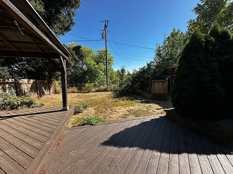 636 West Thornton Lake Dr NW — Photo 8