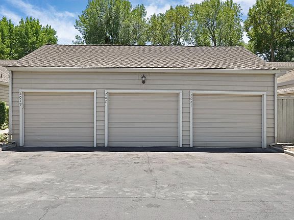 3rd image of 2021 Cedar Ridge Dr