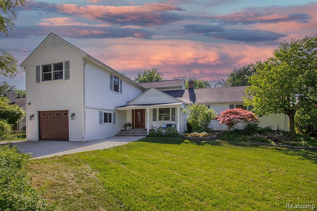 21222 Meridian Rd, Grosse Ile, MI 48138 Zillow