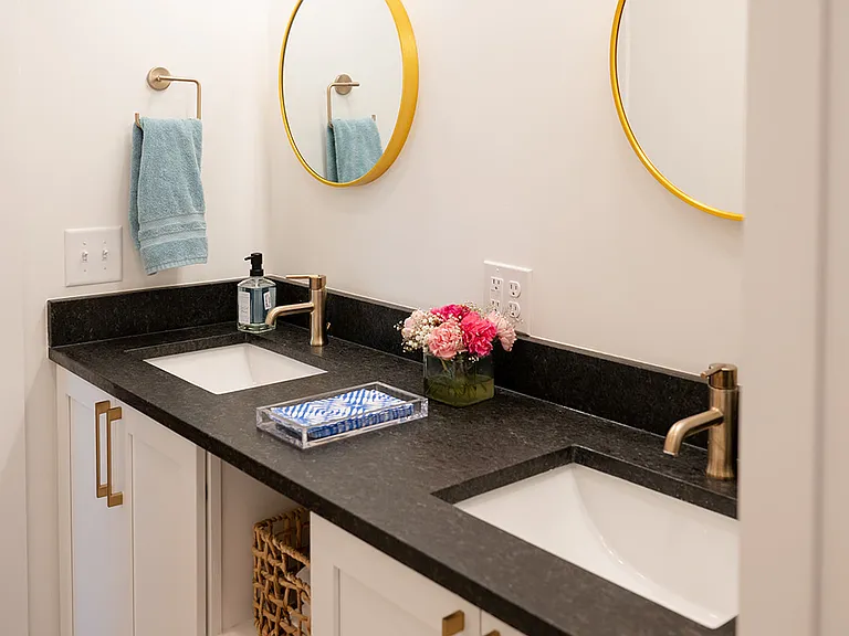 Guest Bathroom Upstairs Sinks