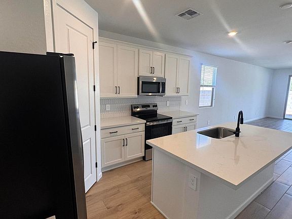 4th image of 7407 S 47th Drive