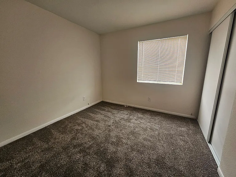 6612 Woodsworth Ave — Photo 15