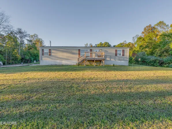 176 Woodfield Ln, Lafollette, TN 37766