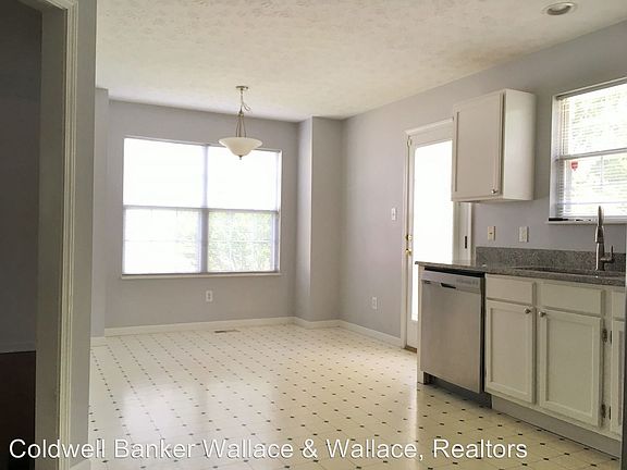 2nd image of 6918 Yellow Oak Ln