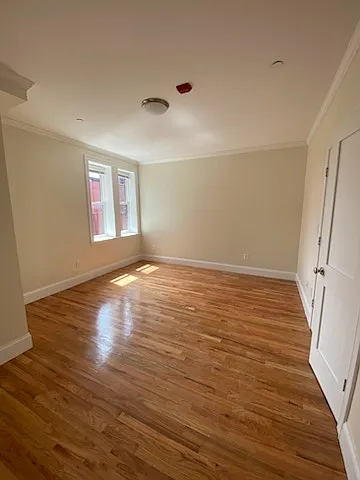 3 bed, 650 sqft, $4,600 — Photo 3