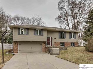 1410 S 162nd St, Omaha, NE 68130