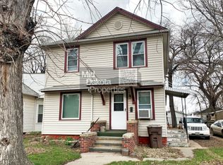 216 E 5th Ave #2, Mitchell, SD 57301