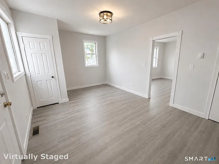 171 Prospect St — Photo 3