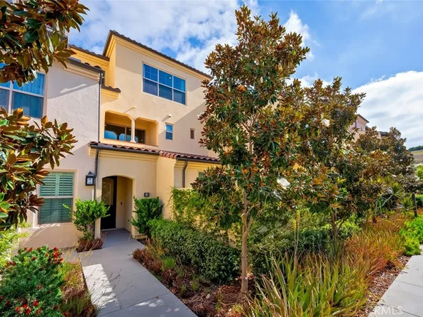 112 Trailing Comet, Irvine, CA 92618